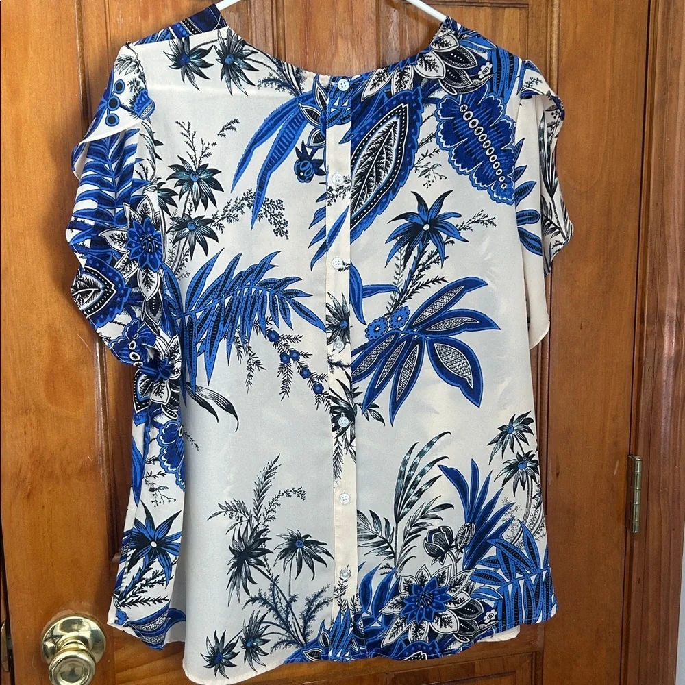 Premise Women’s Plus Floral Tropic Blouse - Picture 8 of 9